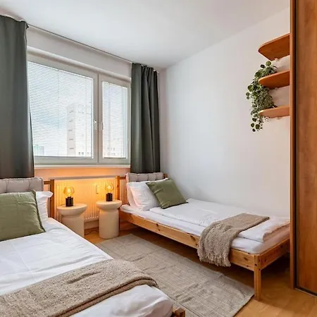 Duna Retreat: Serenity *