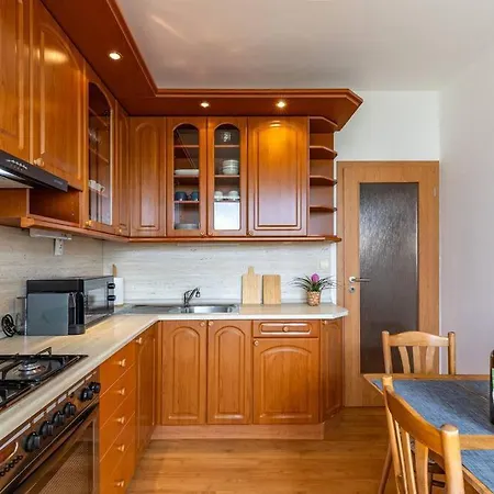 Duna Retreat: Serenity Apartament Bratysława